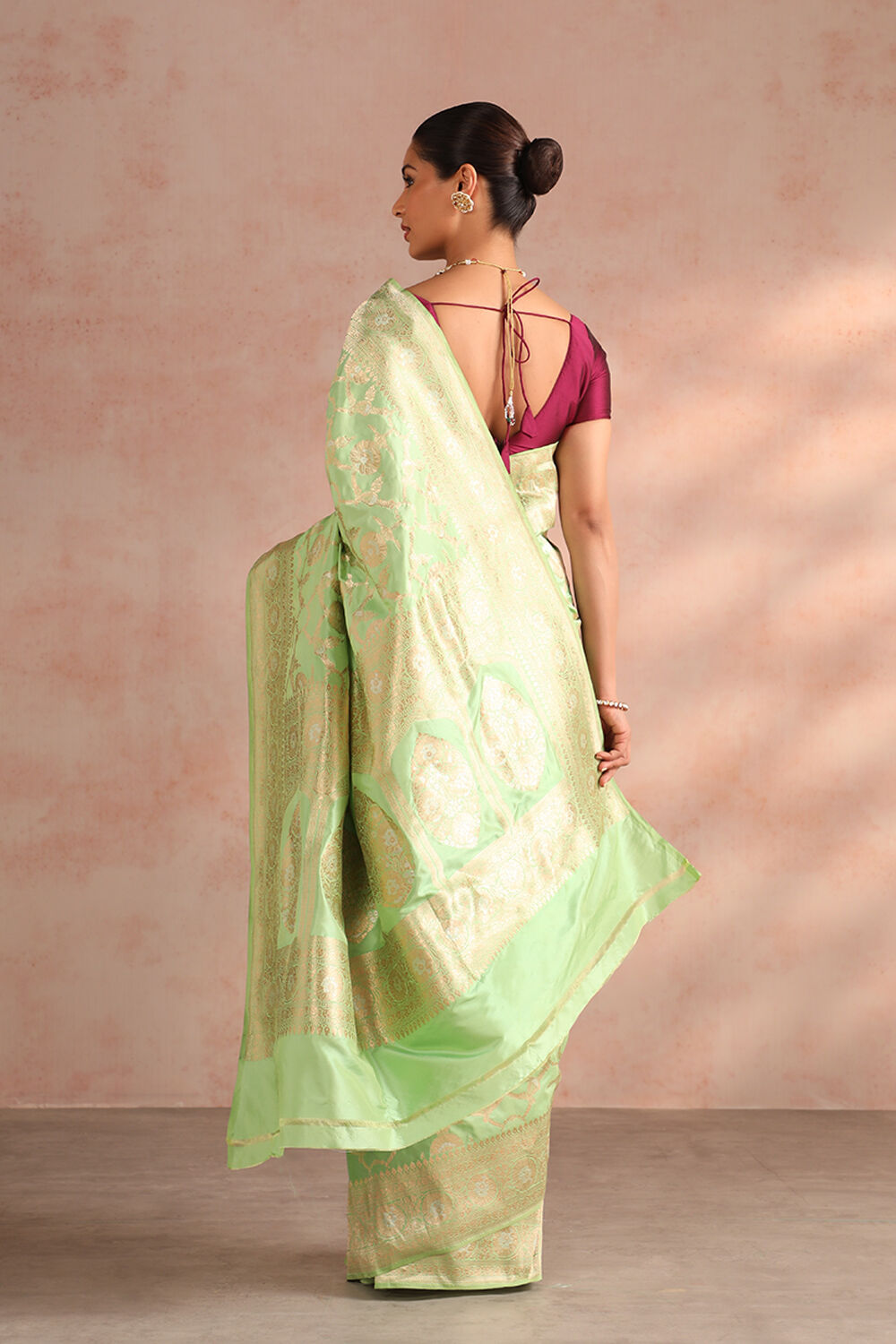 Green Pure Silk Woven Banarasi Saree image number null