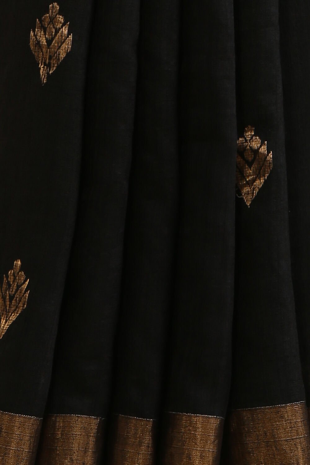 Black Pure Silk Vanya Jamdani Saree image number null