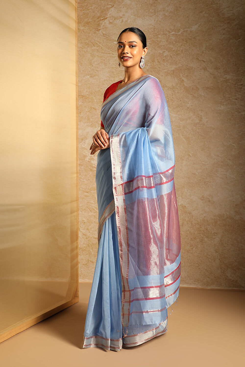 Blue Woven Pure Silk Cotton Maheswari Saree image number null