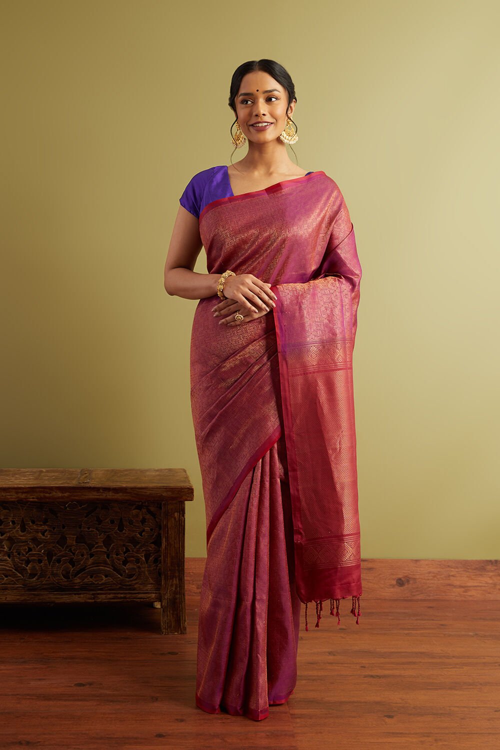 Violet Woven Pure Silk Soft Saree image number null