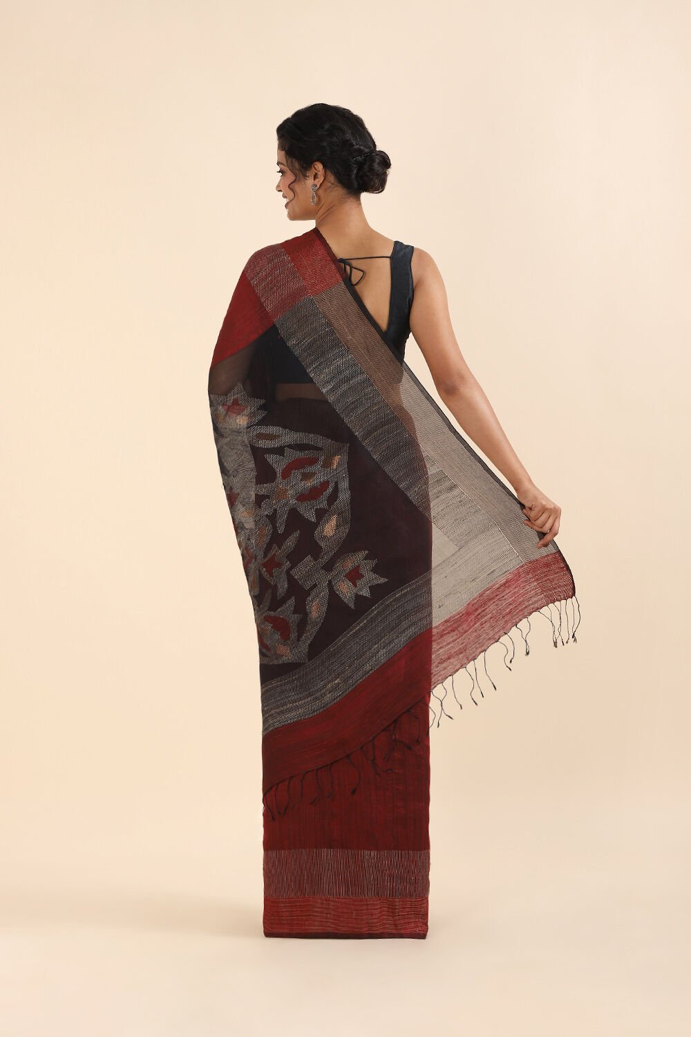 Dark Red Pure Silk Vanya Jamdani Saree image number null