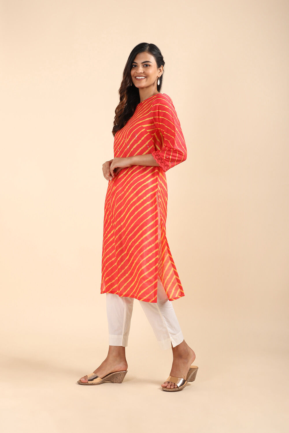 Dark Pink Silk cotton Tie and Dye Leheriya Kurta image number null