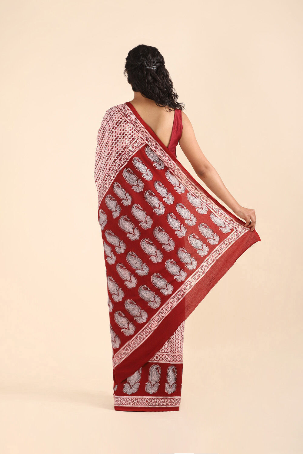 Off Pure White Cotton Bagh Printed image number null