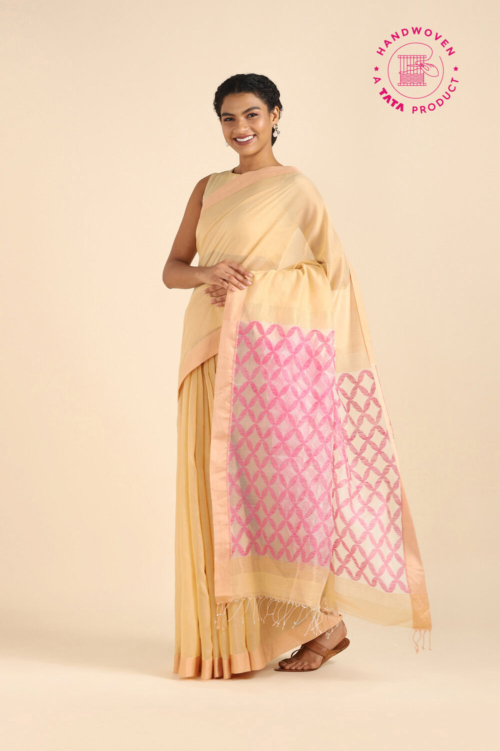 Beige Pure Silk Cotton Bengal Saree image number null