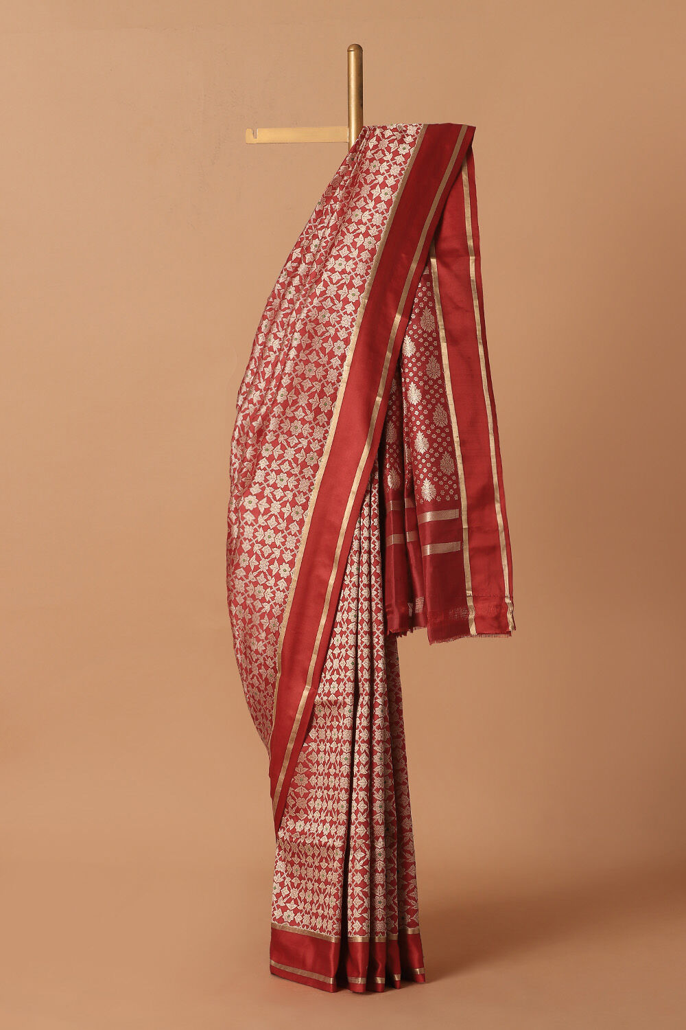 Red Pure Silk Banarasi Brocade Saree image number null