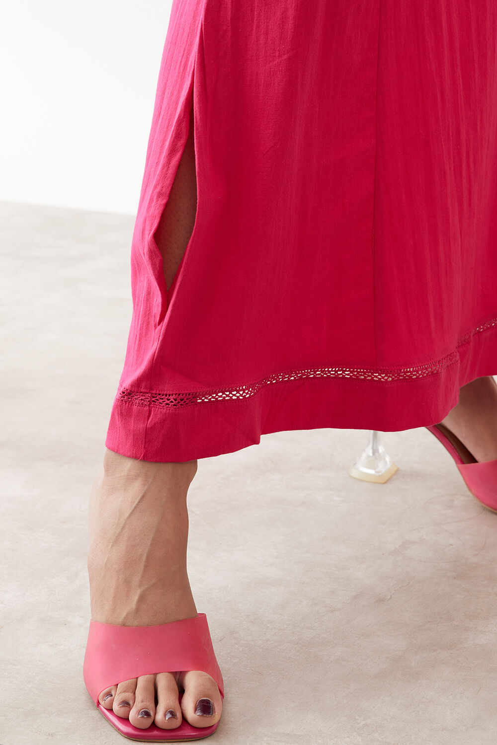 Pink Woven Cotton Lycra Skirt image number null