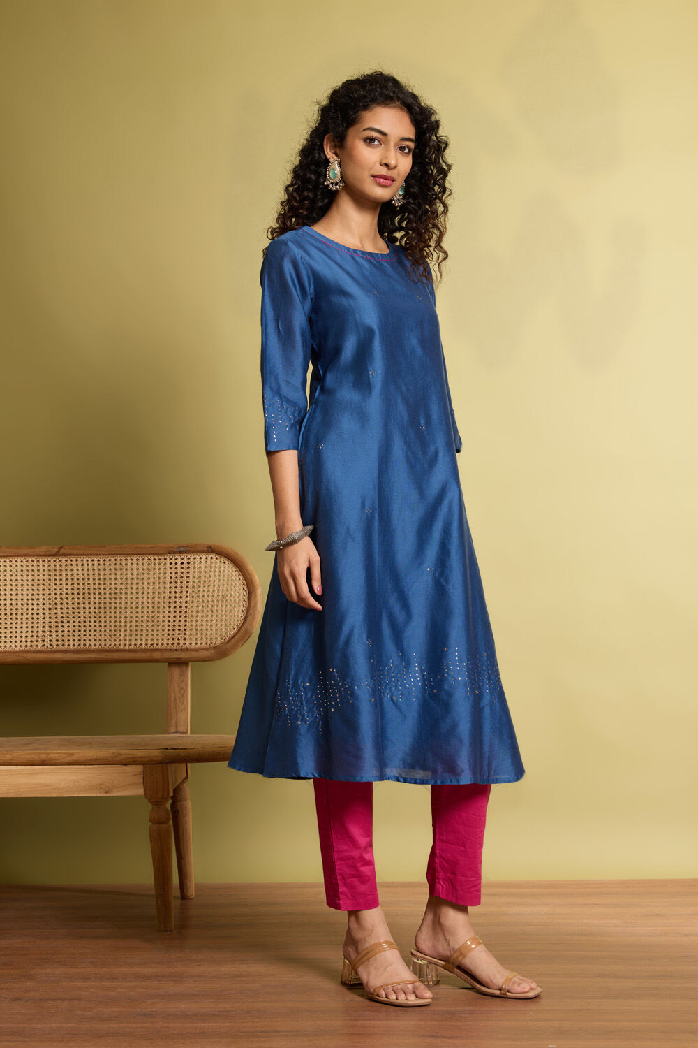 Blue Pure Silk Cotton Mukaish Embroidery Kurta Set image number null