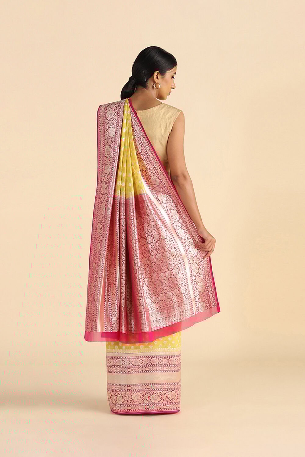 Light Yellow Handwoven Banarasi Pure Georgette Saree image number null