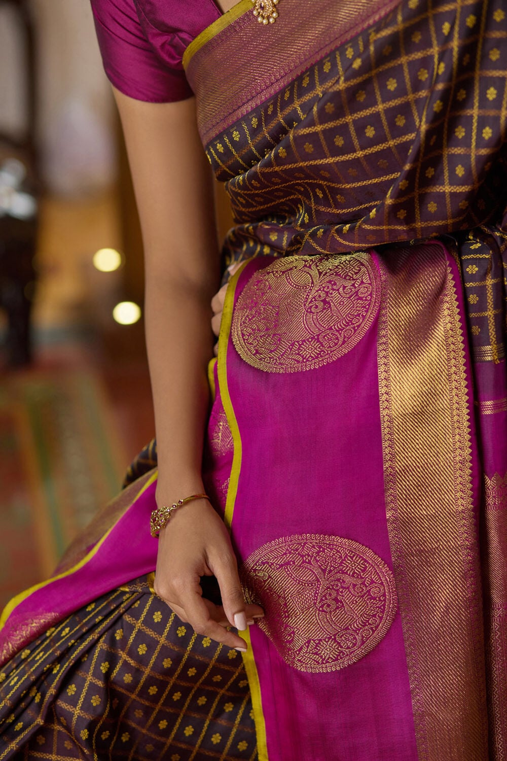 Black Woven Pure Silk Kanjivaram Saree image number null