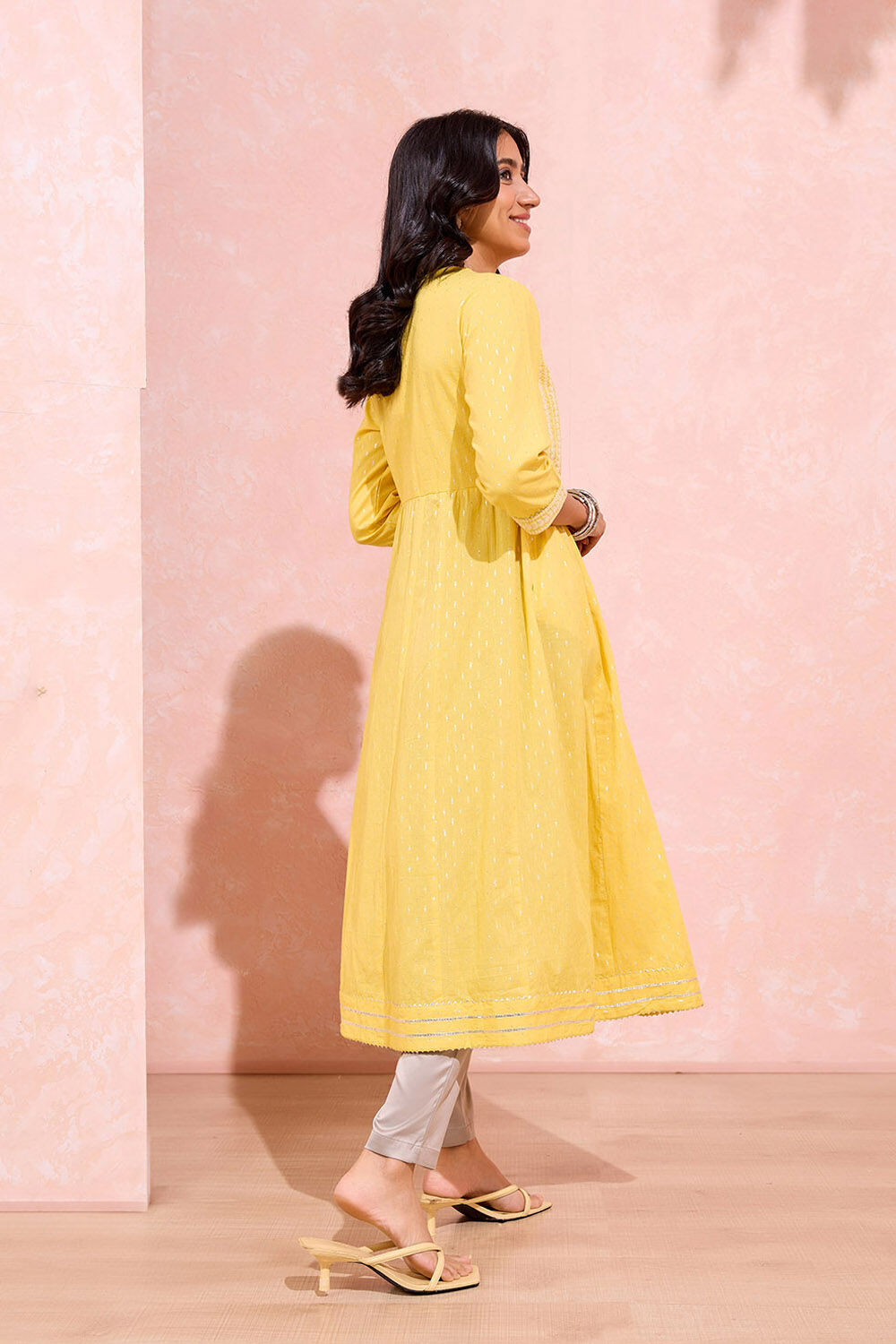 Yellow Pure Cotton Embroidered Kurta image number null