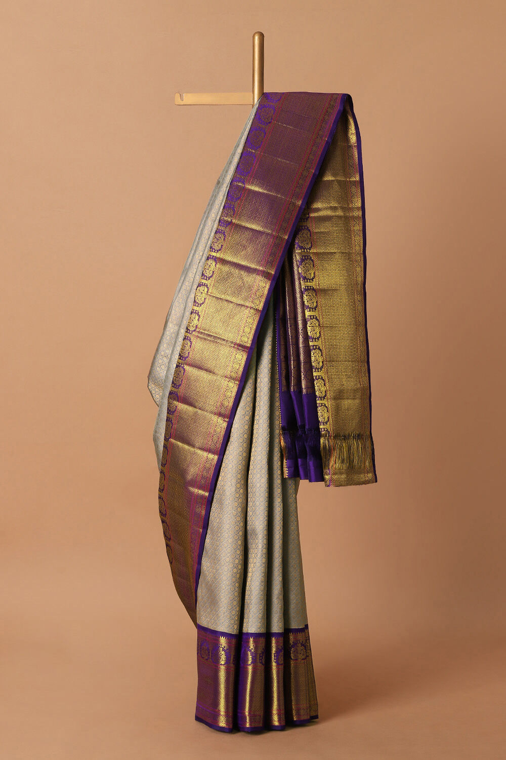Grey Pure Silk Kanjivaram Saree image number null