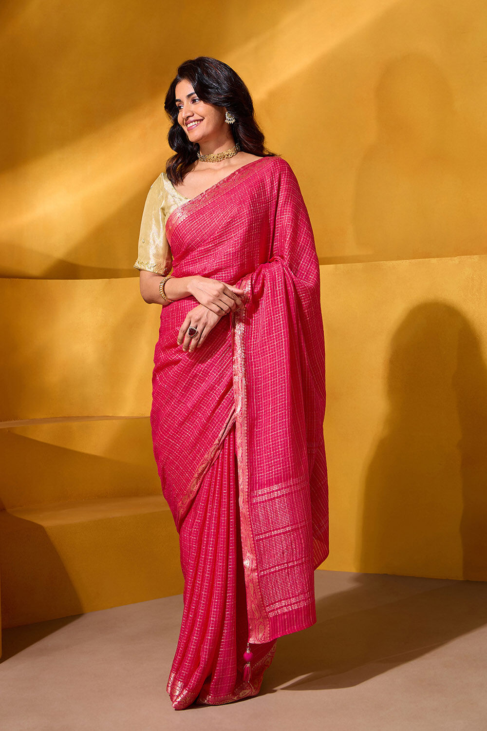 Pink Woven Viscose Saree image number null