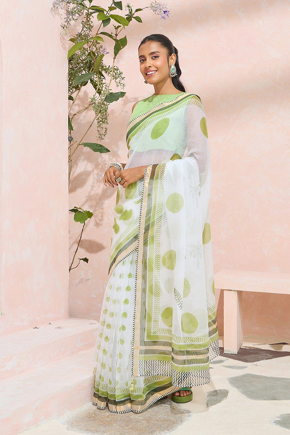 Off White Rajasthan Printed Sanganeri Pure Cotton Kota Saree image number null