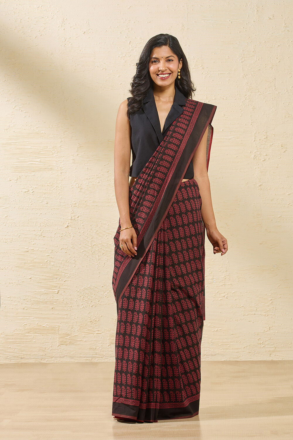Red Bagh Block Printed Pure Cotton Saree image number null