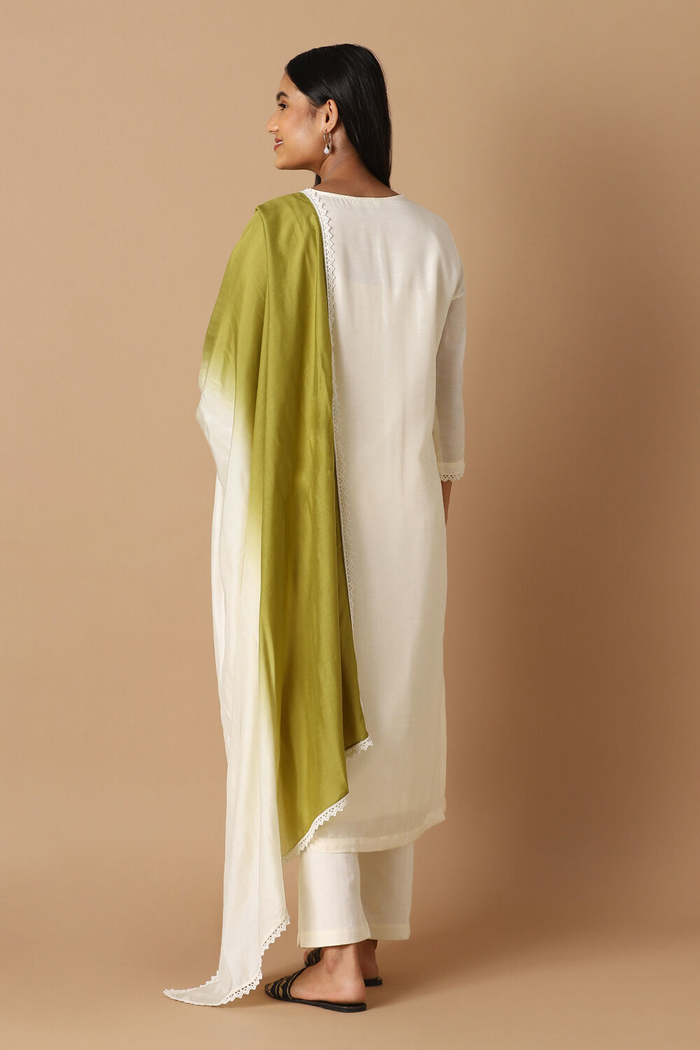 Offwhite Embroidered Kurta Set image number null