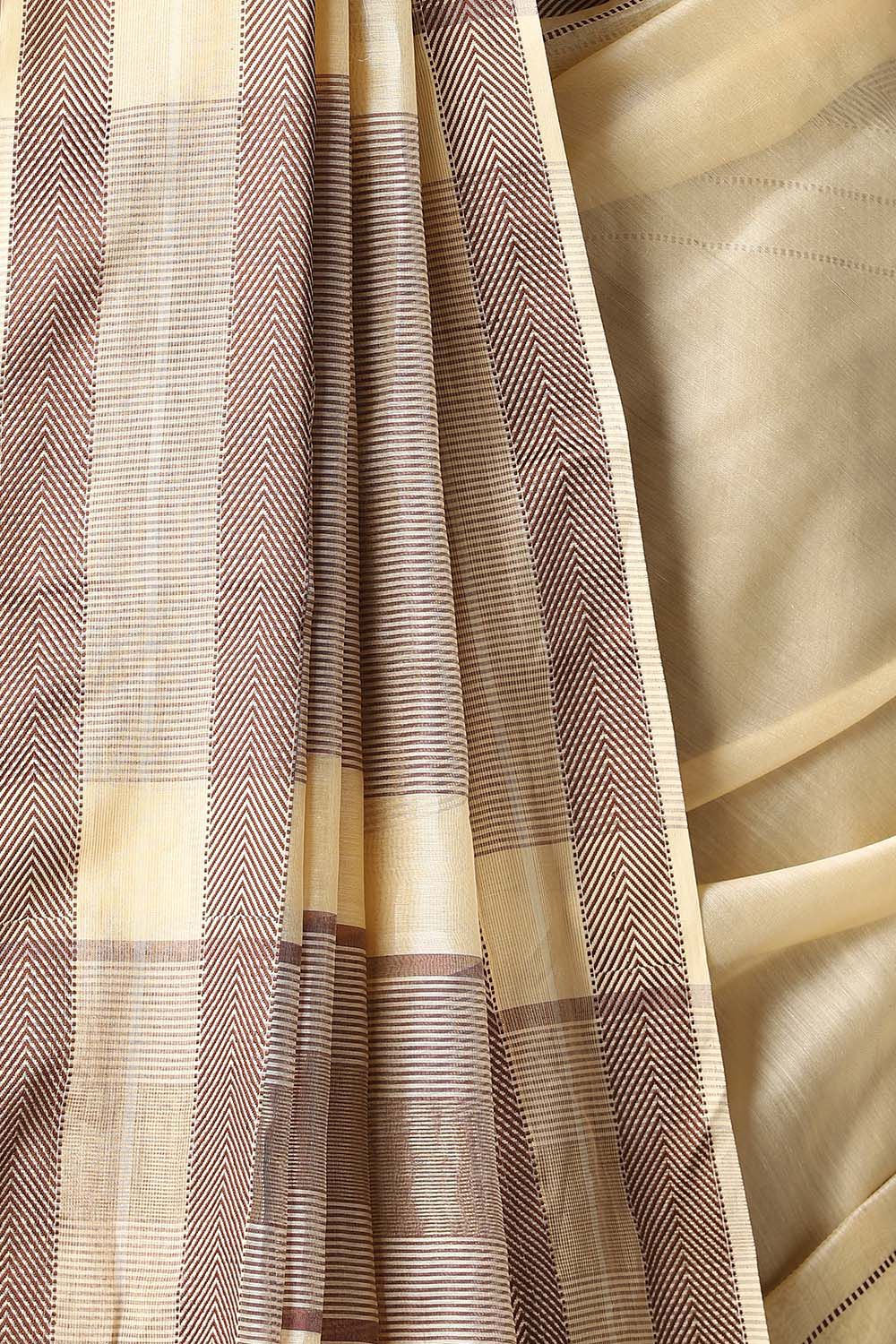 Beige Pure Silk Cotton Maheswari Saree image number null
