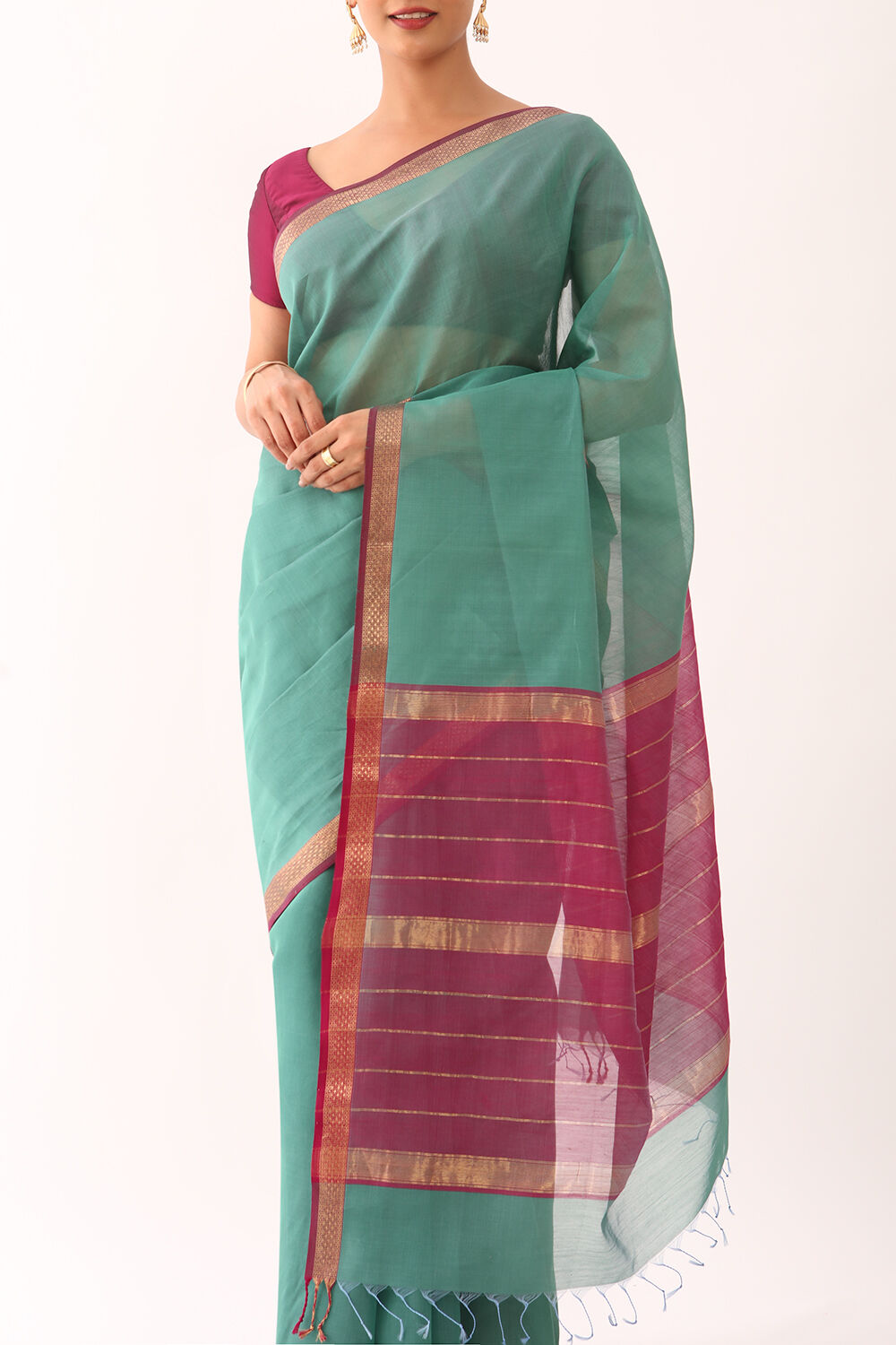 Green Woven Pure Silk Cotton Maheswari Saree image number null