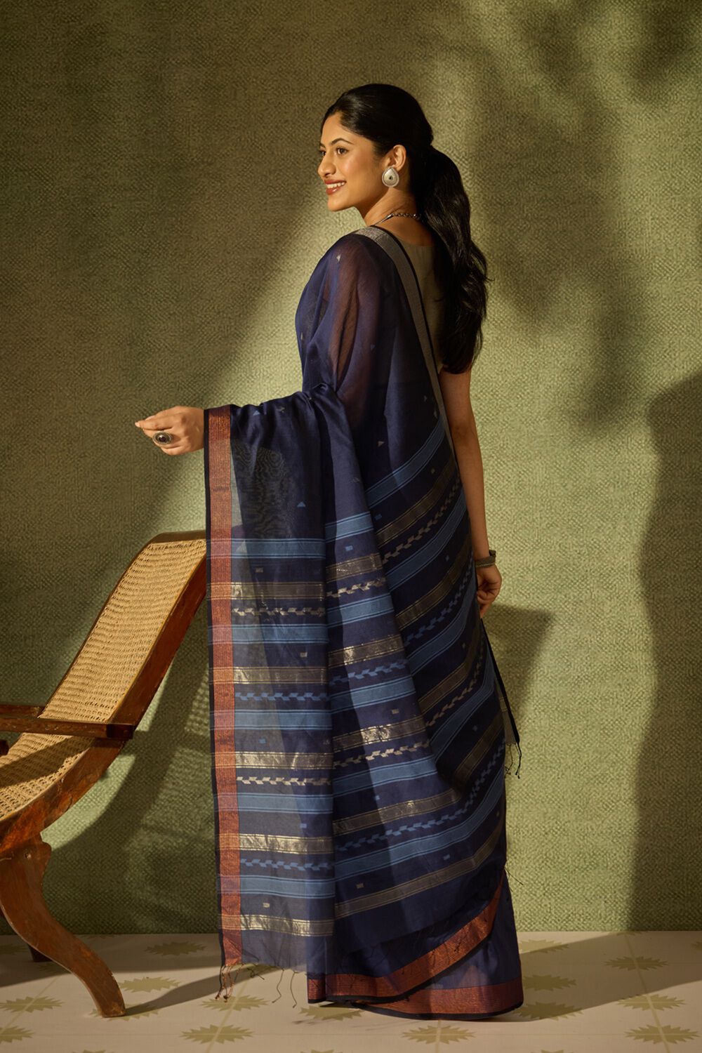 Dark Blue Bengal Pure Silk Cotton Jamdani Saree image number null