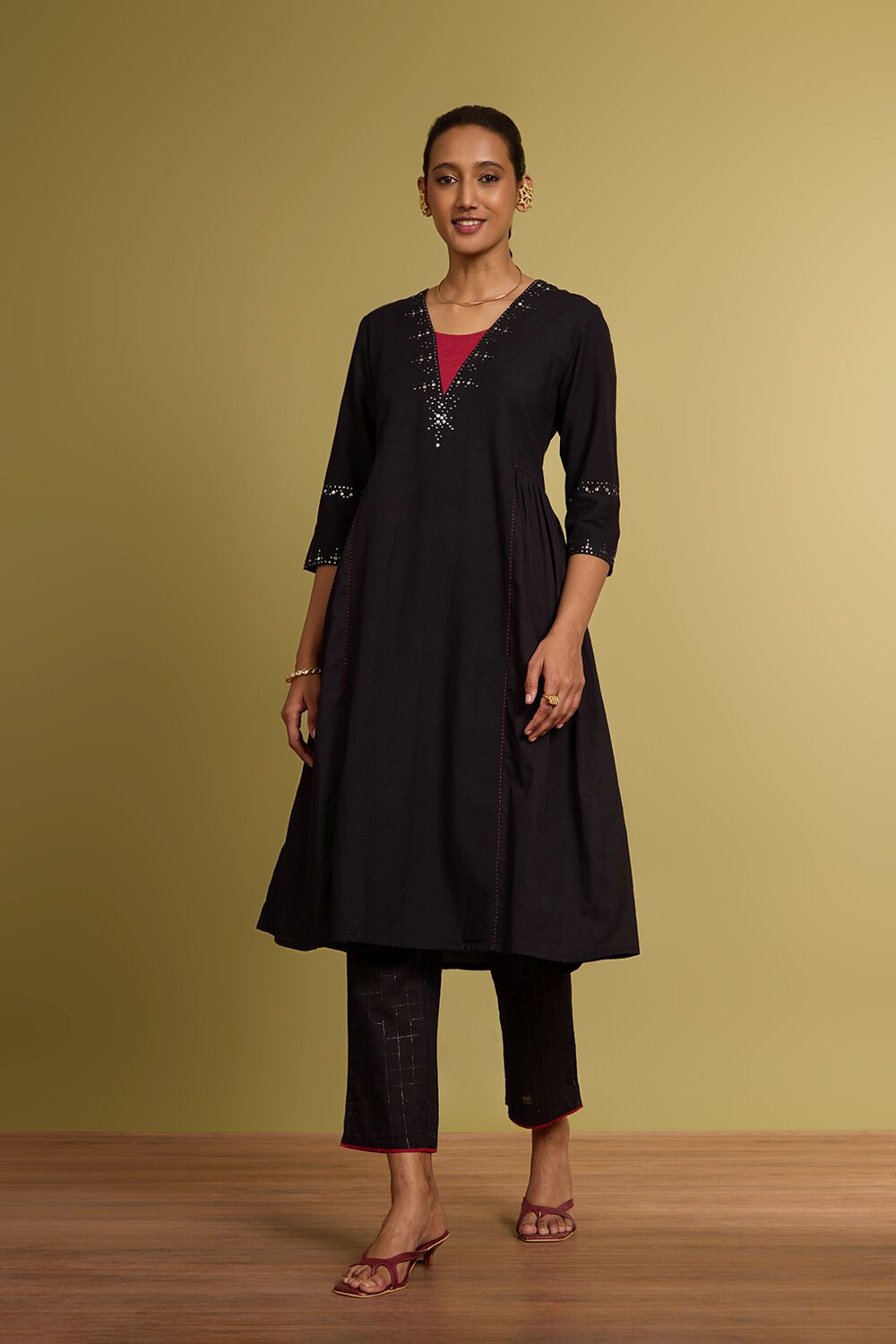 Black Viscose Cotton Mukaish Kurta Set image number null