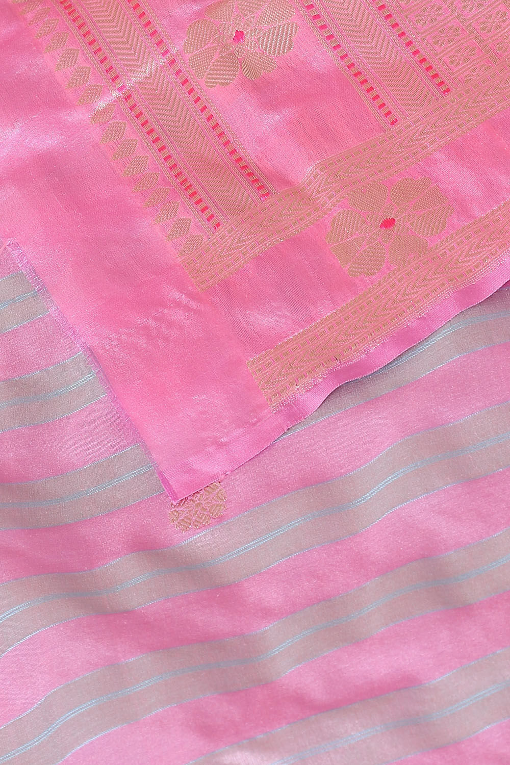 Violet Pure Silk Banarasi Saree image number null