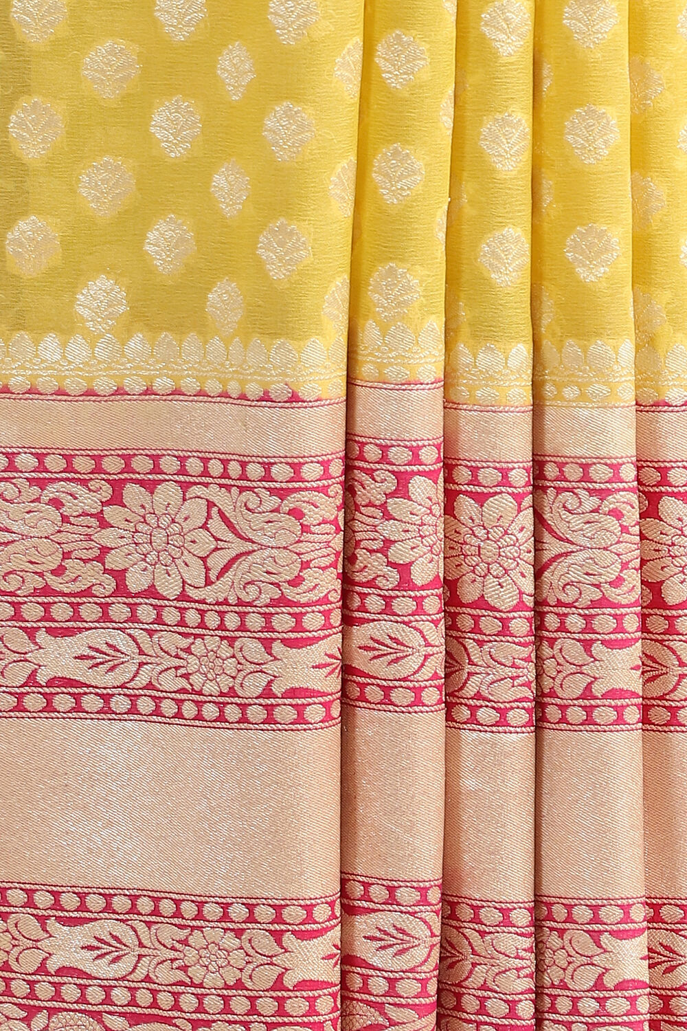 Light Yellow Handwoven Banarasi Pure Georgette Saree image number null