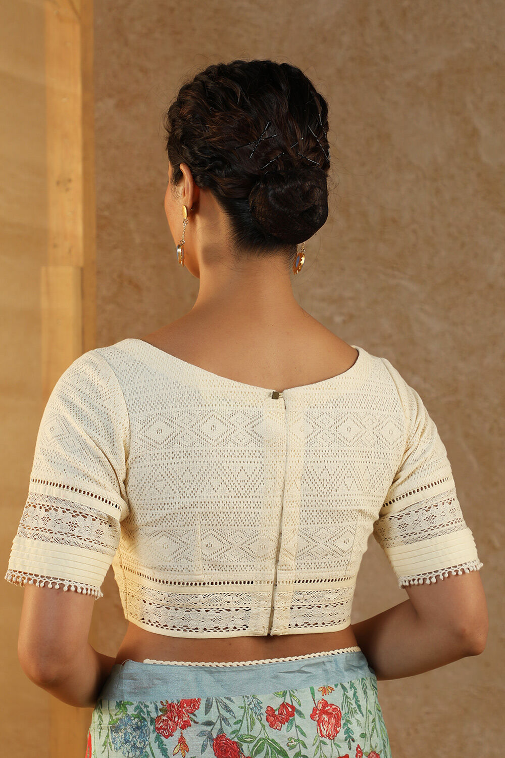 Off White Pure Cotton Embroidery Schiffli Blouse image number null