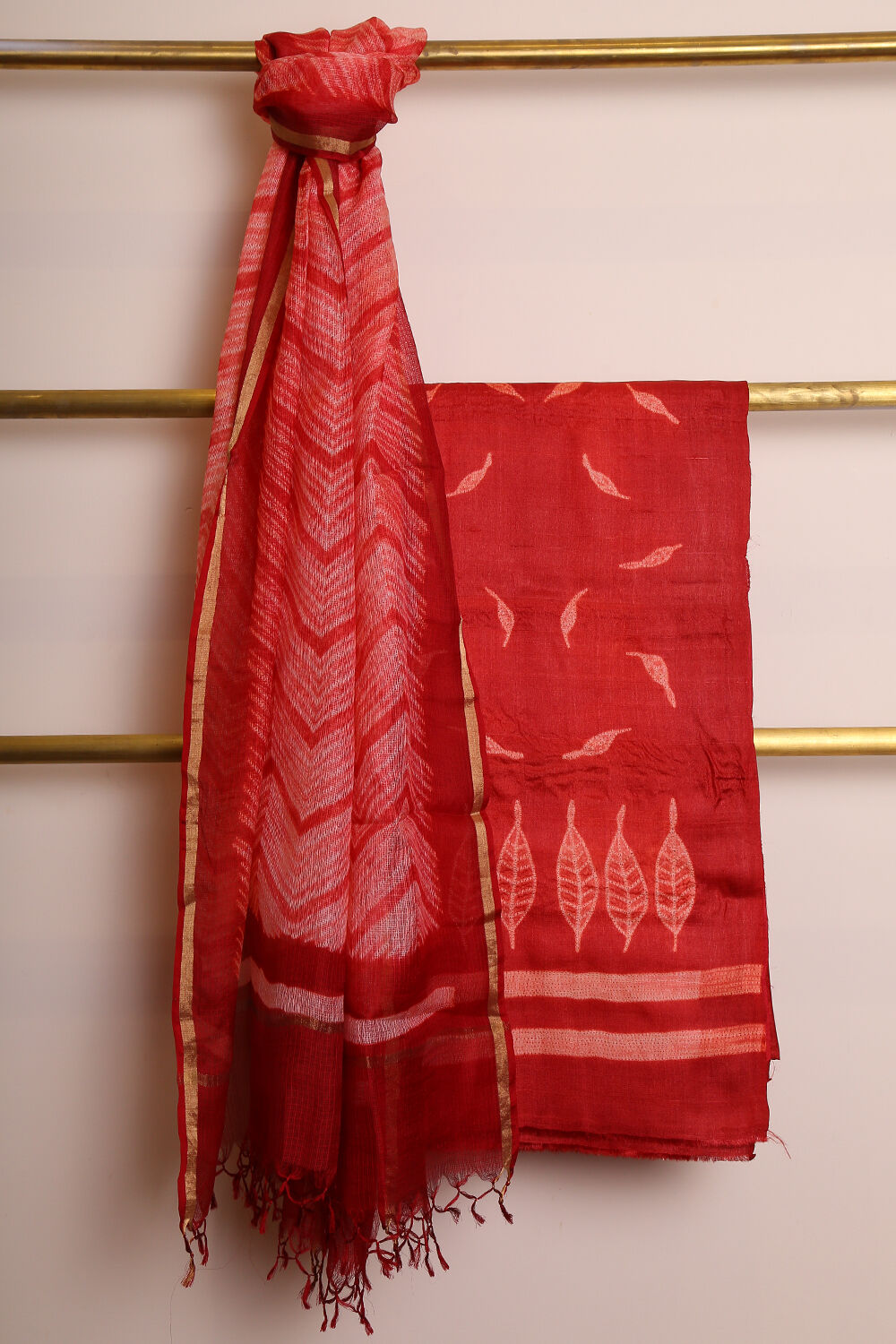 Red Pure Tussar Silk Suit Set image number null