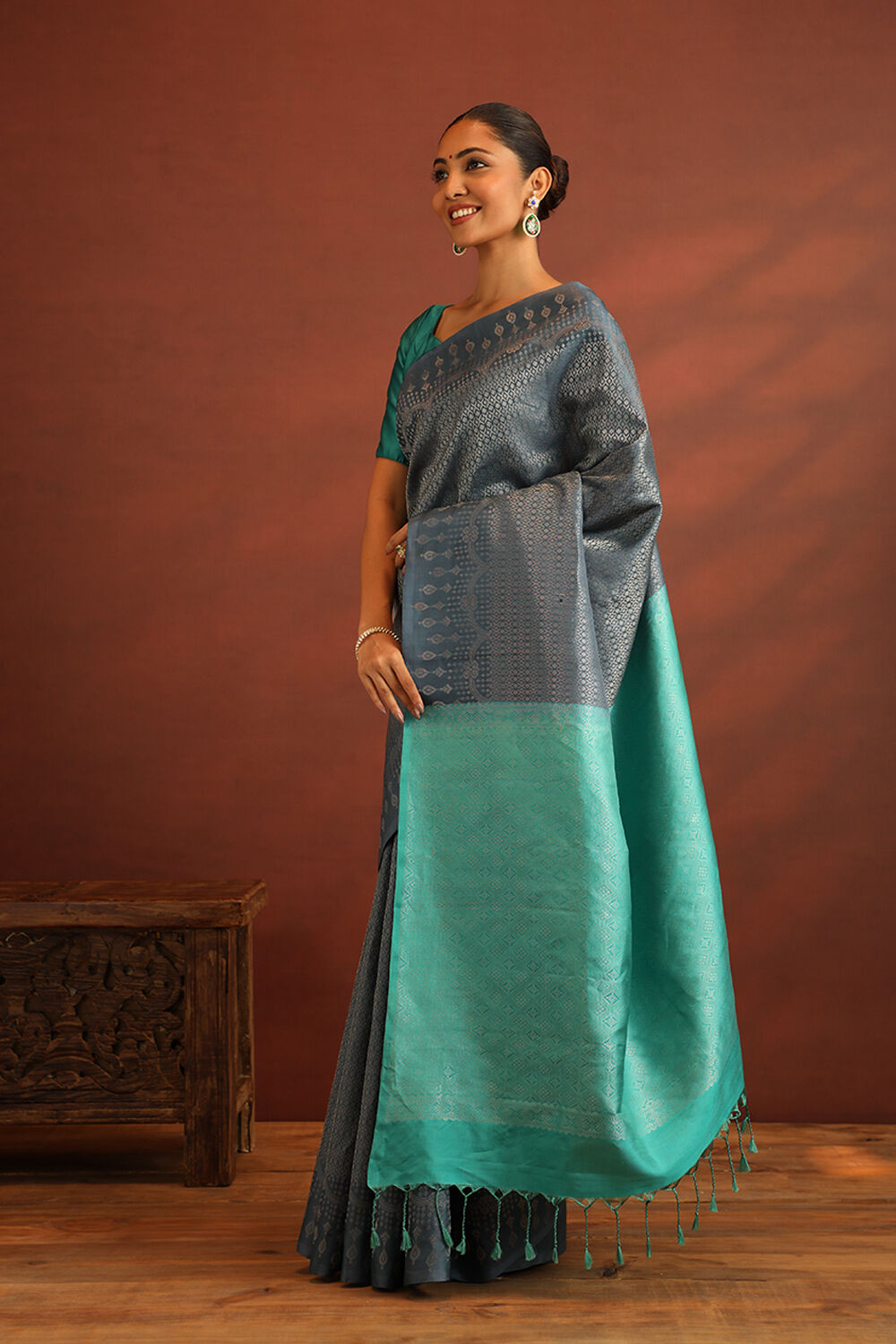 Dark Blue Woven Pure Soft Silk Saree image number null