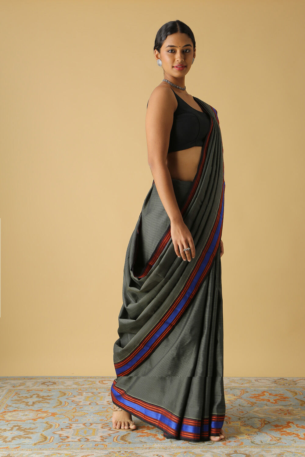 Black Pure Silk Kanjivaram Saree image number null