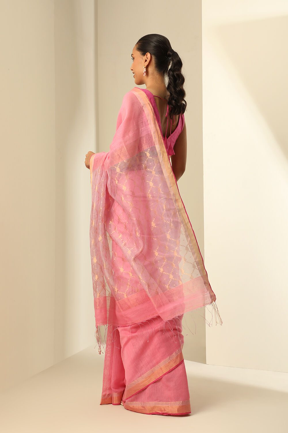 Pink Pure Silk Cotton Woven Bengali Saree image number null