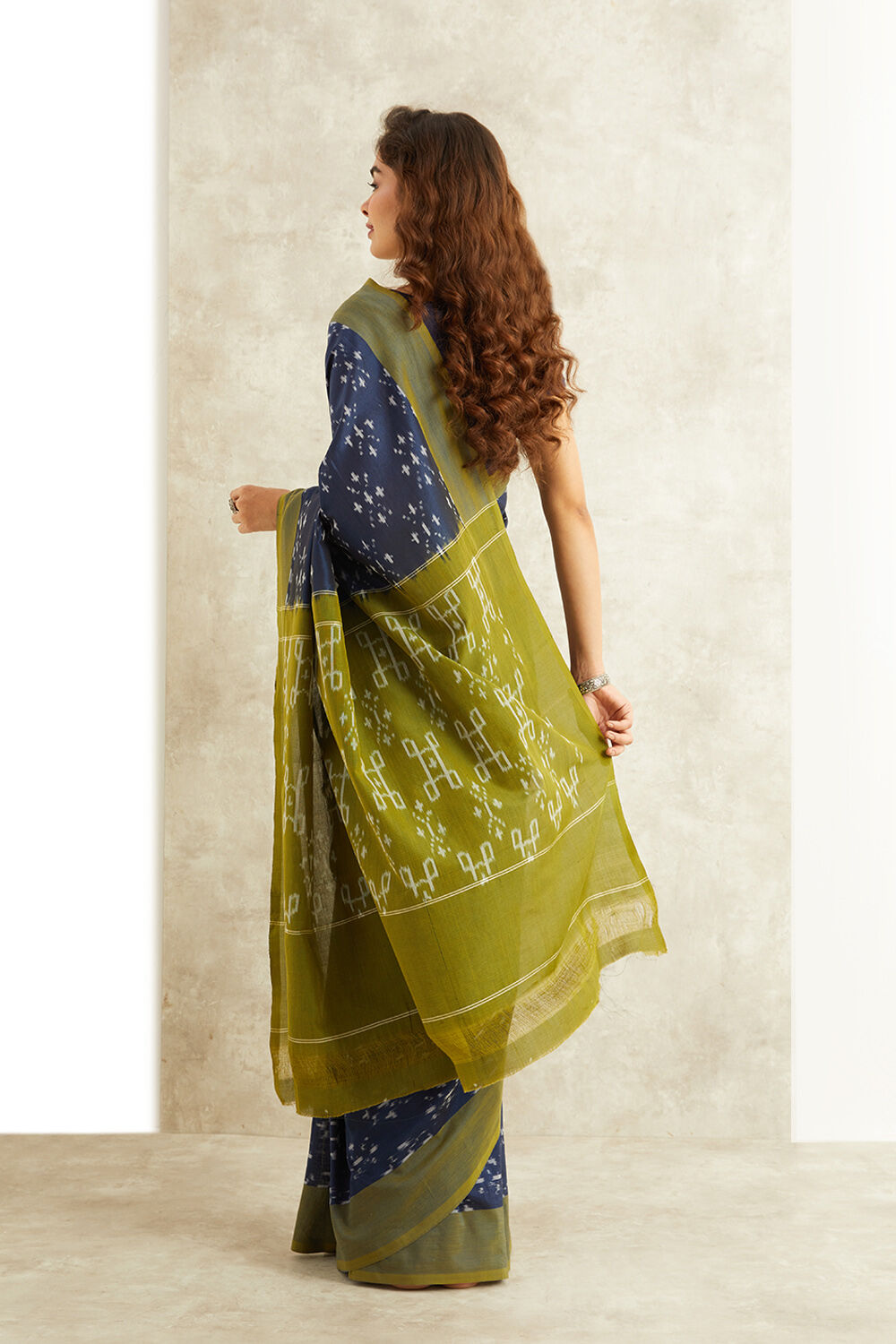 Violet Ikat Pure Cotton Pochampalli Saree image number null