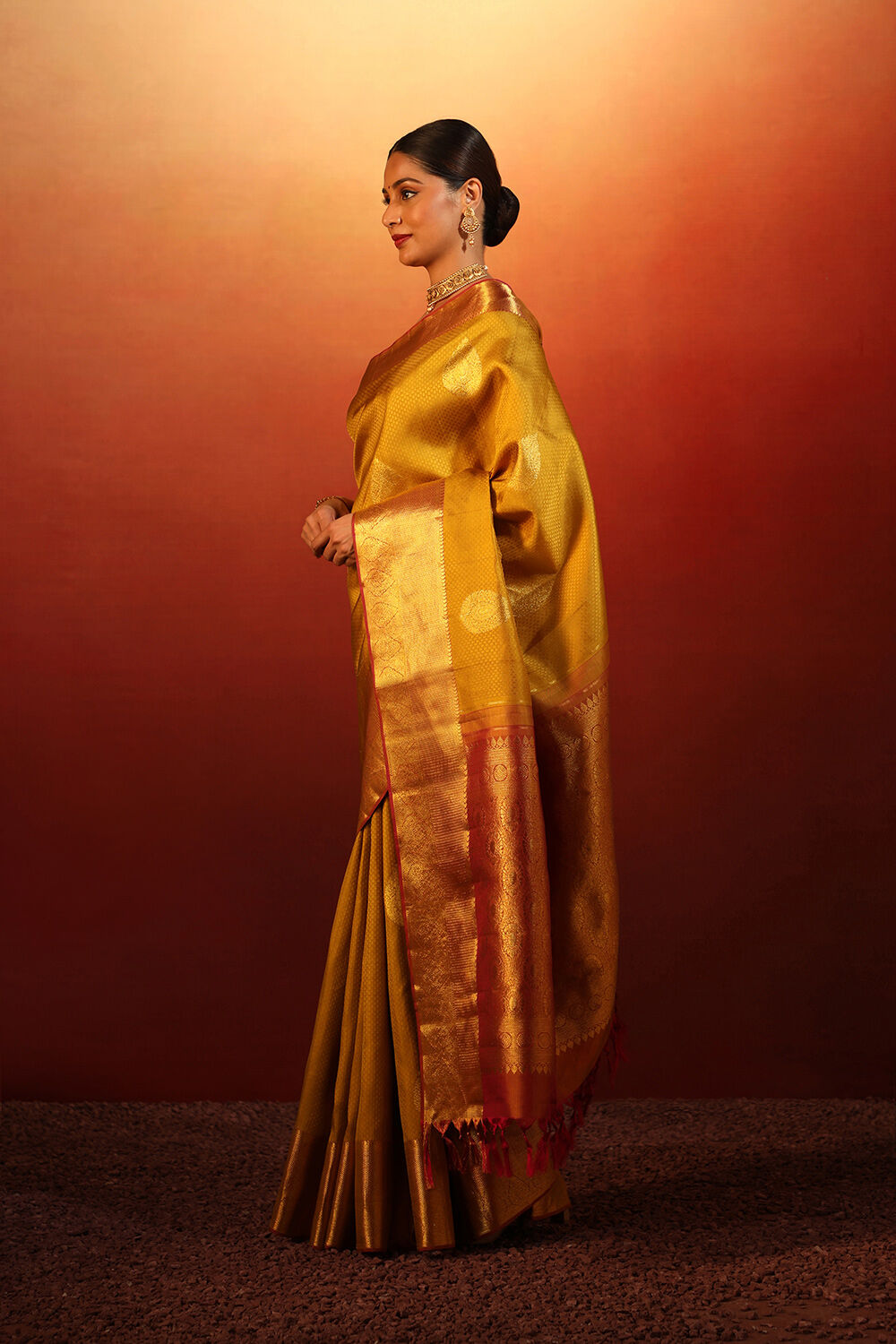Yellow Woven Pure Silk Kanjivaram Saree image number null