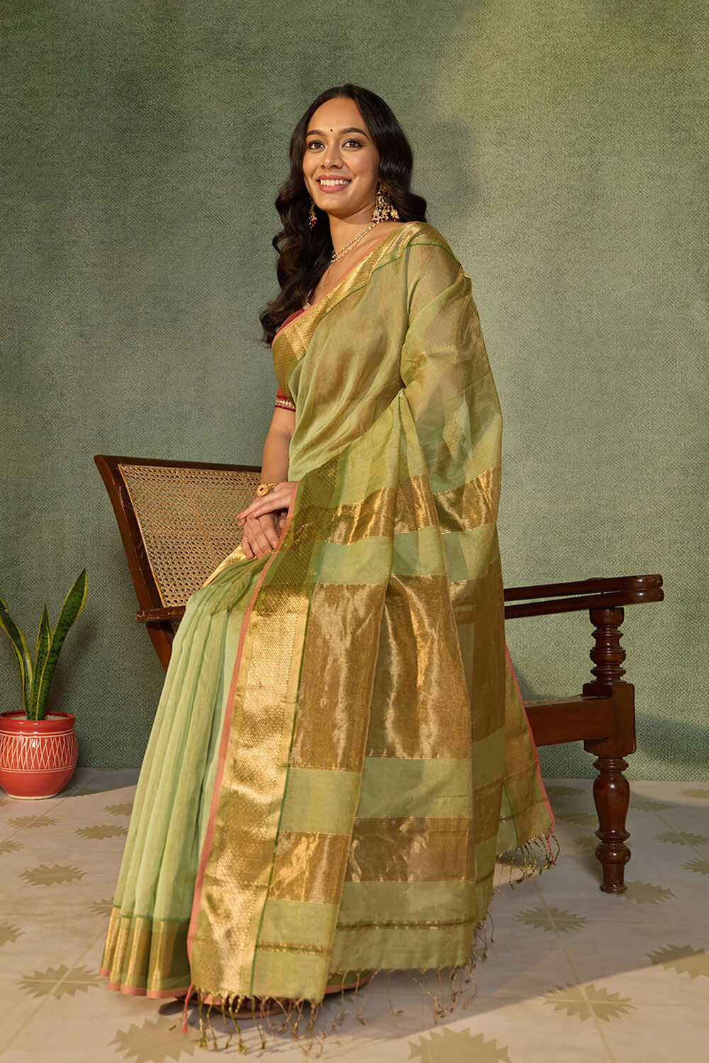 Light Green Woven Pure Tissue Cotton Maheshwari Saree image number null