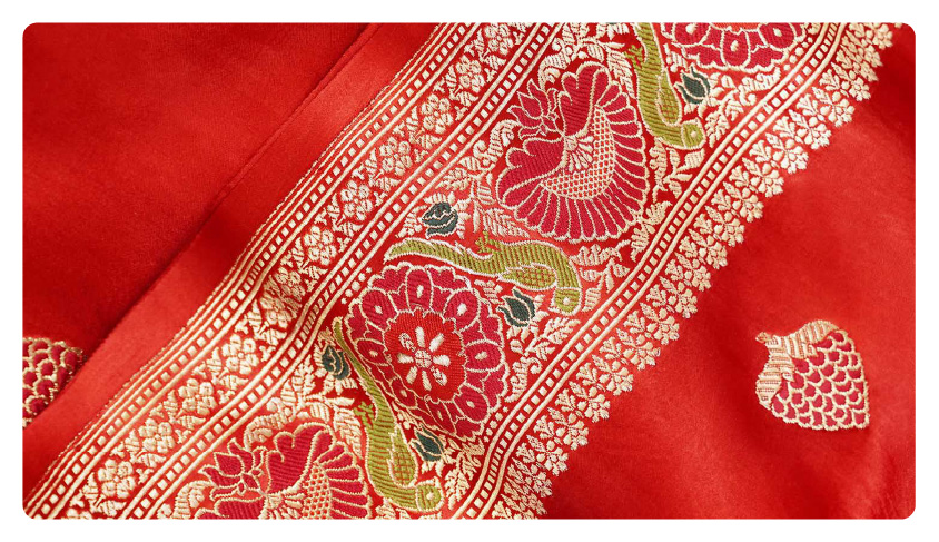 The Allure of Red Sarees for Festivals