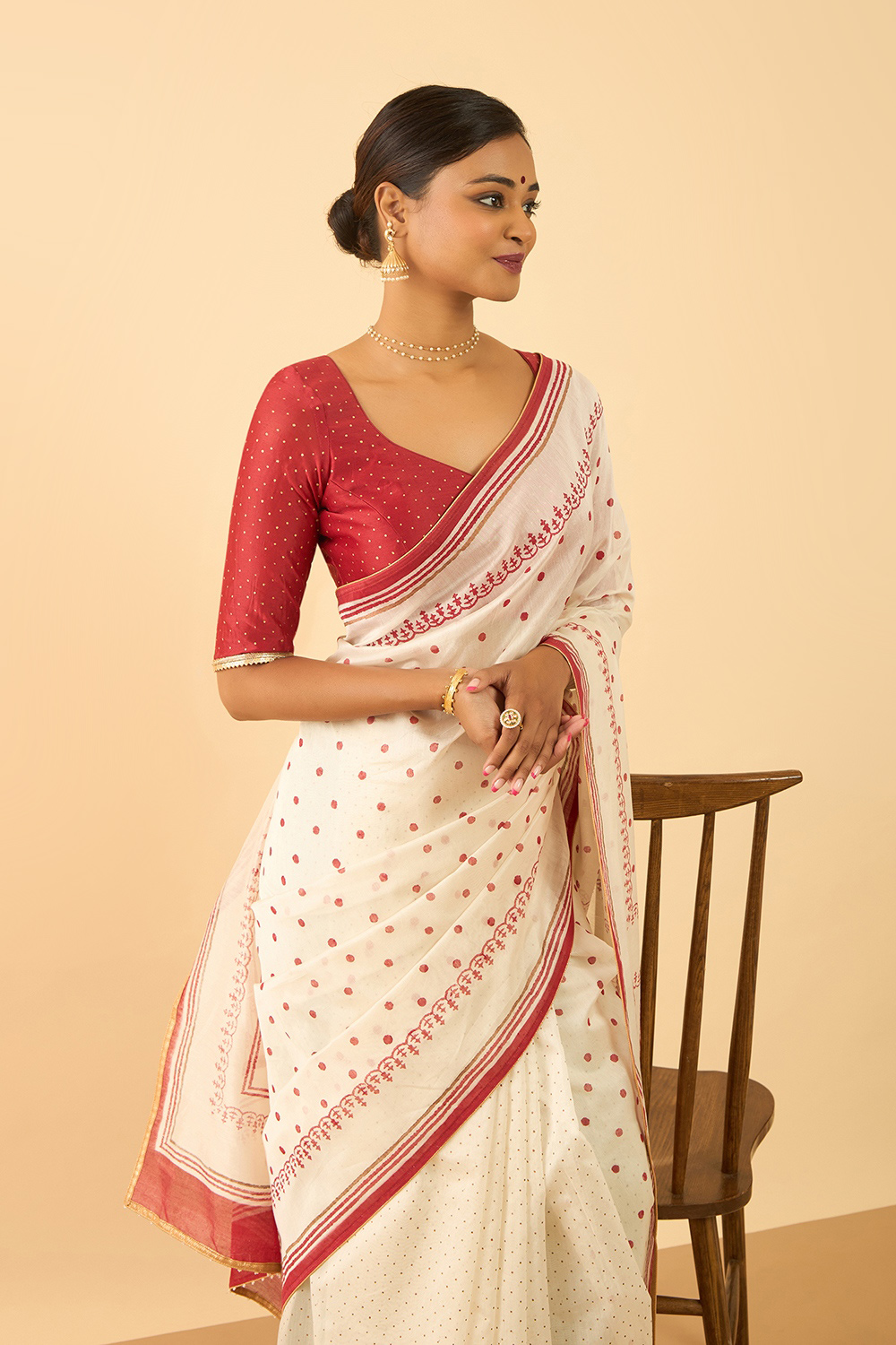 Off white Pink Batik Block Printed Cotton saree AA11
